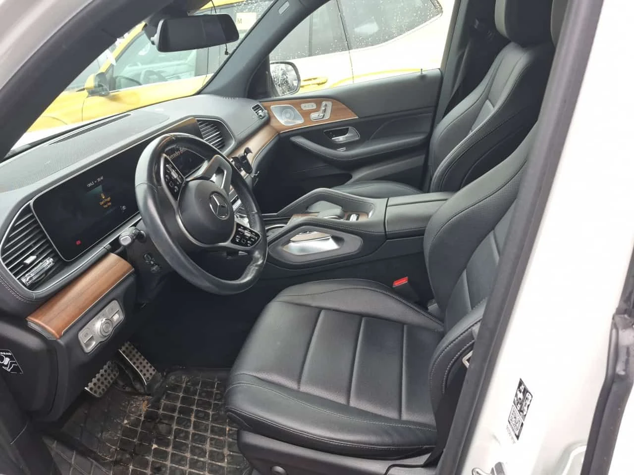 Mercedes-Benz GLS 450 AMG Line * Един собственик * CARFAX * , снимка 8 - Автомобили и джипове - 53966990