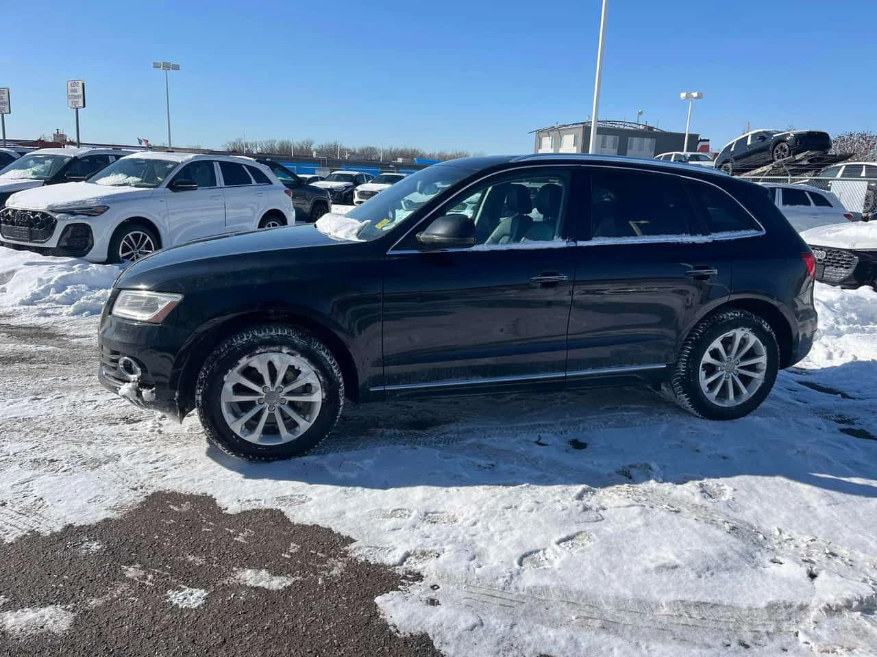 Audi Q5 2.0T Technik/CARFAX/Подгрев/Панорама/Клип, снимка 2 - Автомобили и джипове - 54360979