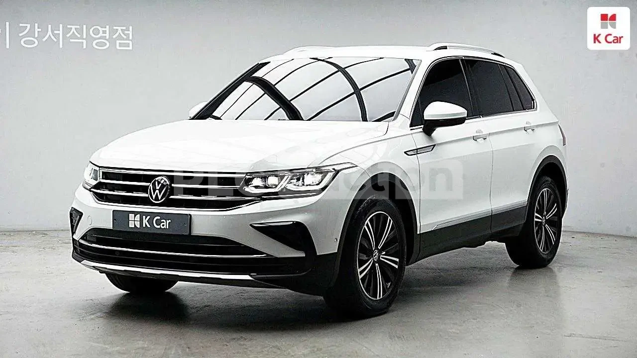 VW Tiguan 2.0TDI | DISTRONIC| DIGITAL| ВКЛ.ТЕХНОТЕСТ