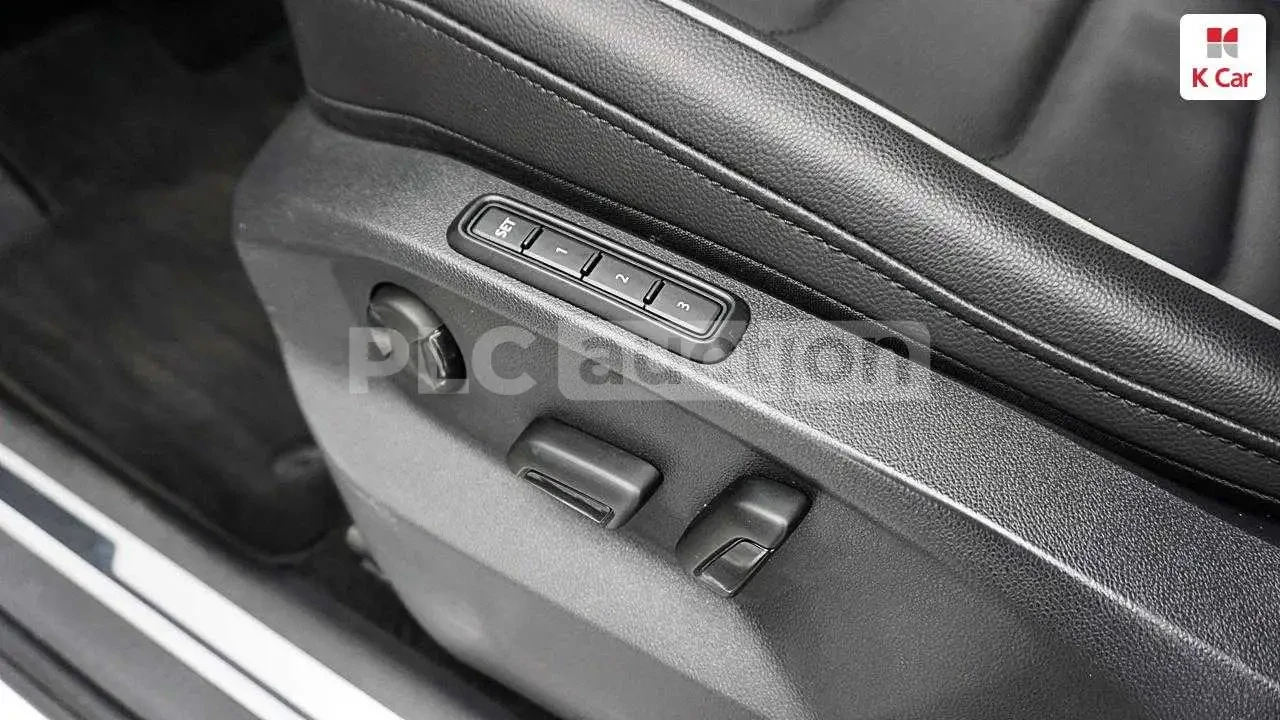 VW Tiguan 2.0TDI | DISTRONIC| DIGITAL| ВКЛ.ТЕХНОТЕСТ, снимка 12 - Автомобили и джипове - 54508857