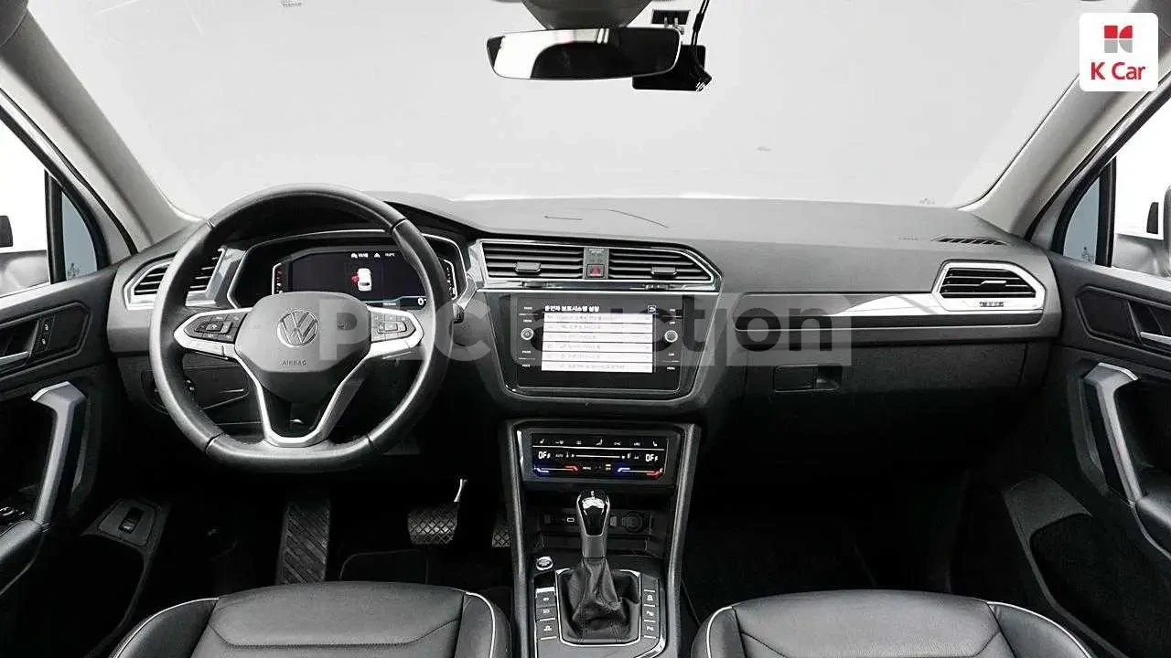 VW Tiguan 2.0TDI | DISTRONIC| DIGITAL| ВКЛ.ТЕХНОТЕСТ, снимка 2 - Автомобили и джипове - 54508857