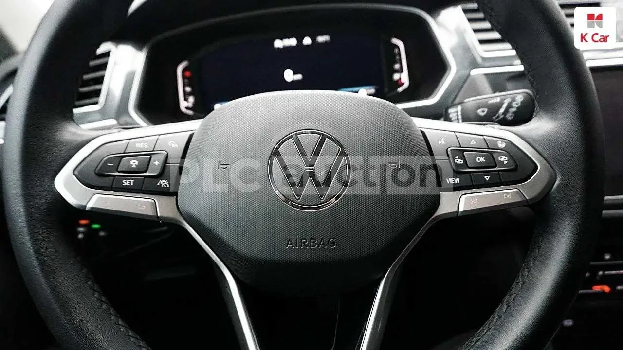 VW Tiguan 2.0TDI | DISTRONIC| DIGITAL| ВКЛ.ТЕХНОТЕСТ, снимка 5 - Автомобили и джипове - 54508857