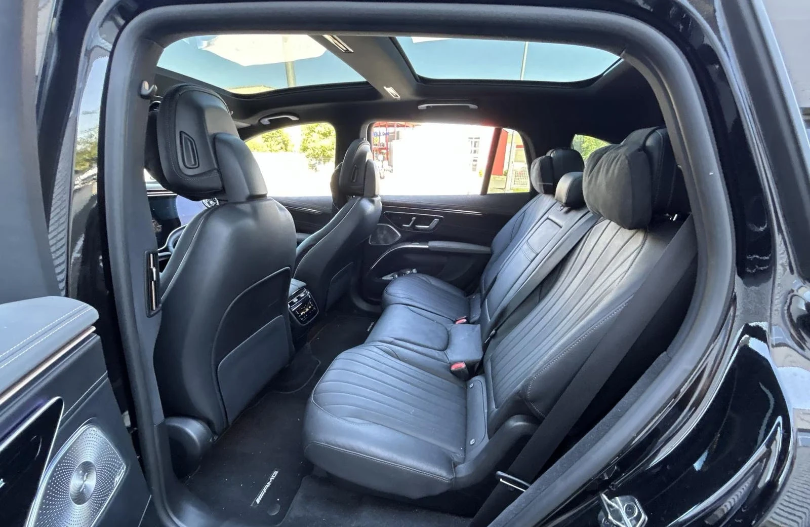 Mercedes-Benz EQE 450+ SUV/360HP/AMG/MASSAGE/HYPERSCR/HUD/360/573q, снимка 10 - Автомобили и джипове - 55572873