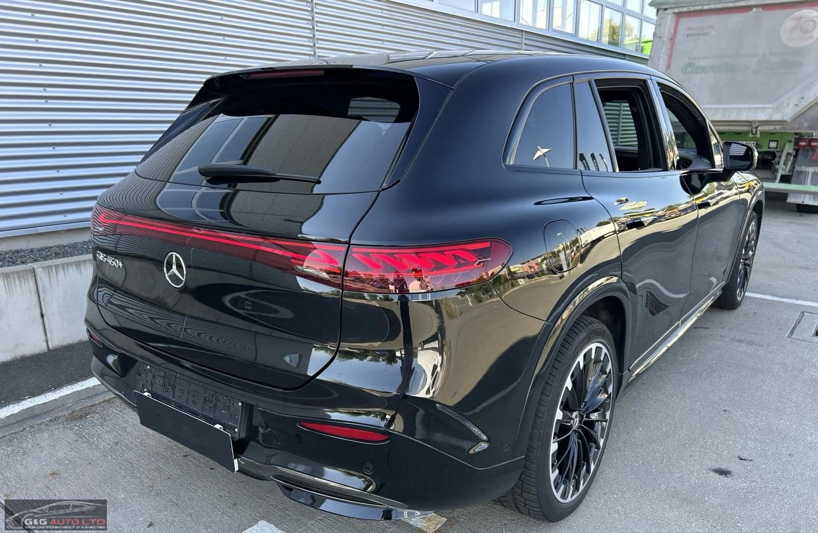 Mercedes-Benz EQE 450+ SUV/360HP/AMG/MASSAGE/HYPERSCR/HUD/360/573q, снимка 4 - Автомобили и джипове - 55572873