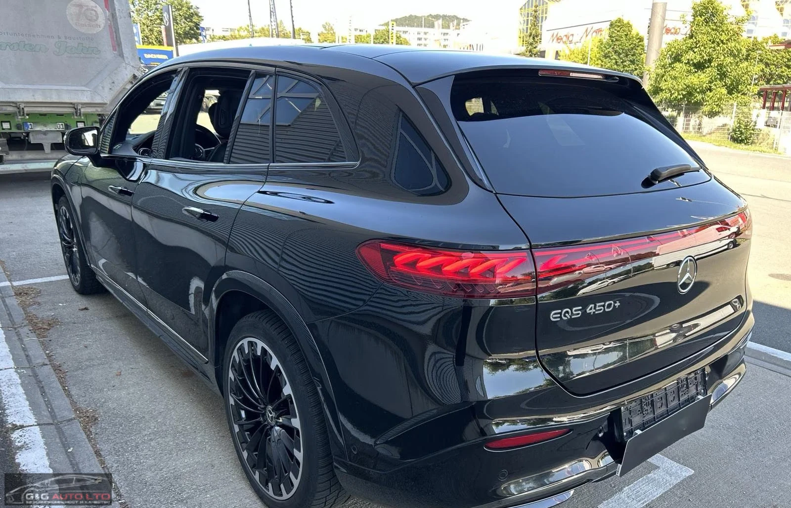 Mercedes-Benz EQE 450+ SUV/360HP/AMG/MASSAGE/HYPERSCR/HUD/360/573q, снимка 2 - Автомобили и джипове - 55572873