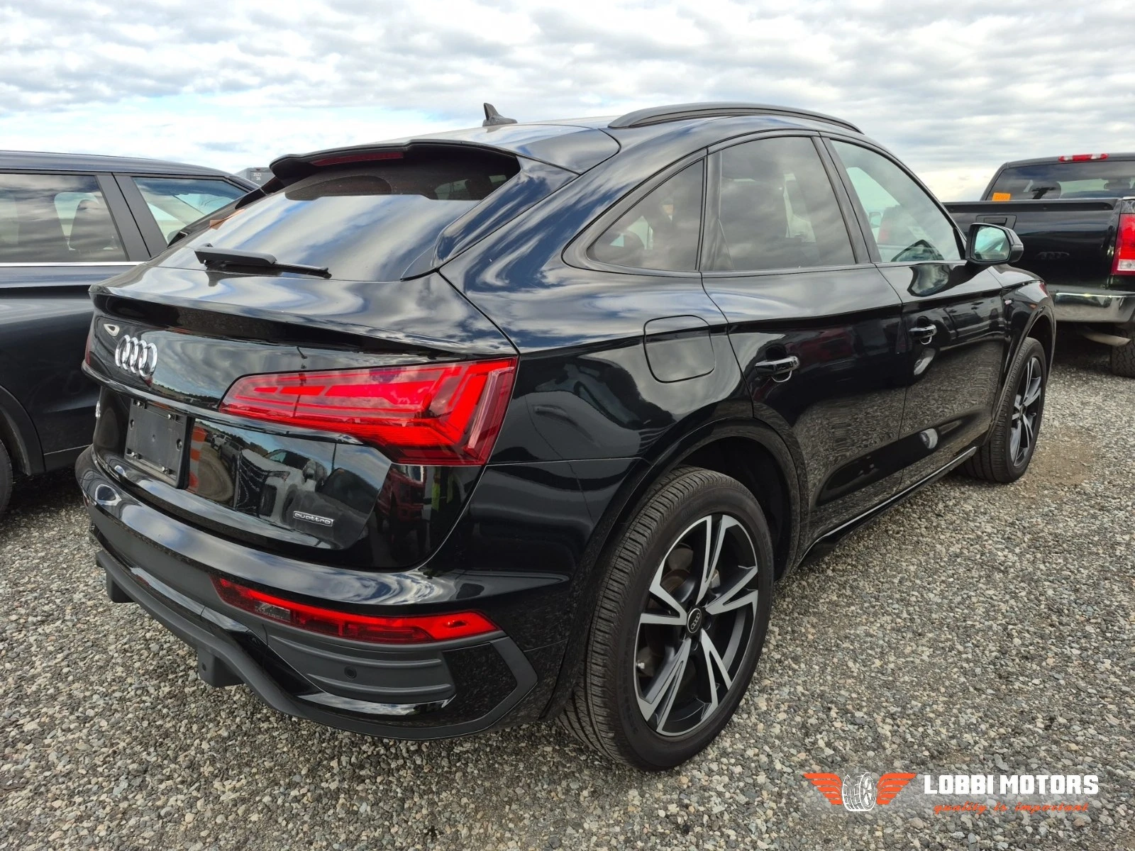 Audi Q5, снимка 3 - Автомобили и джипове - 55955869