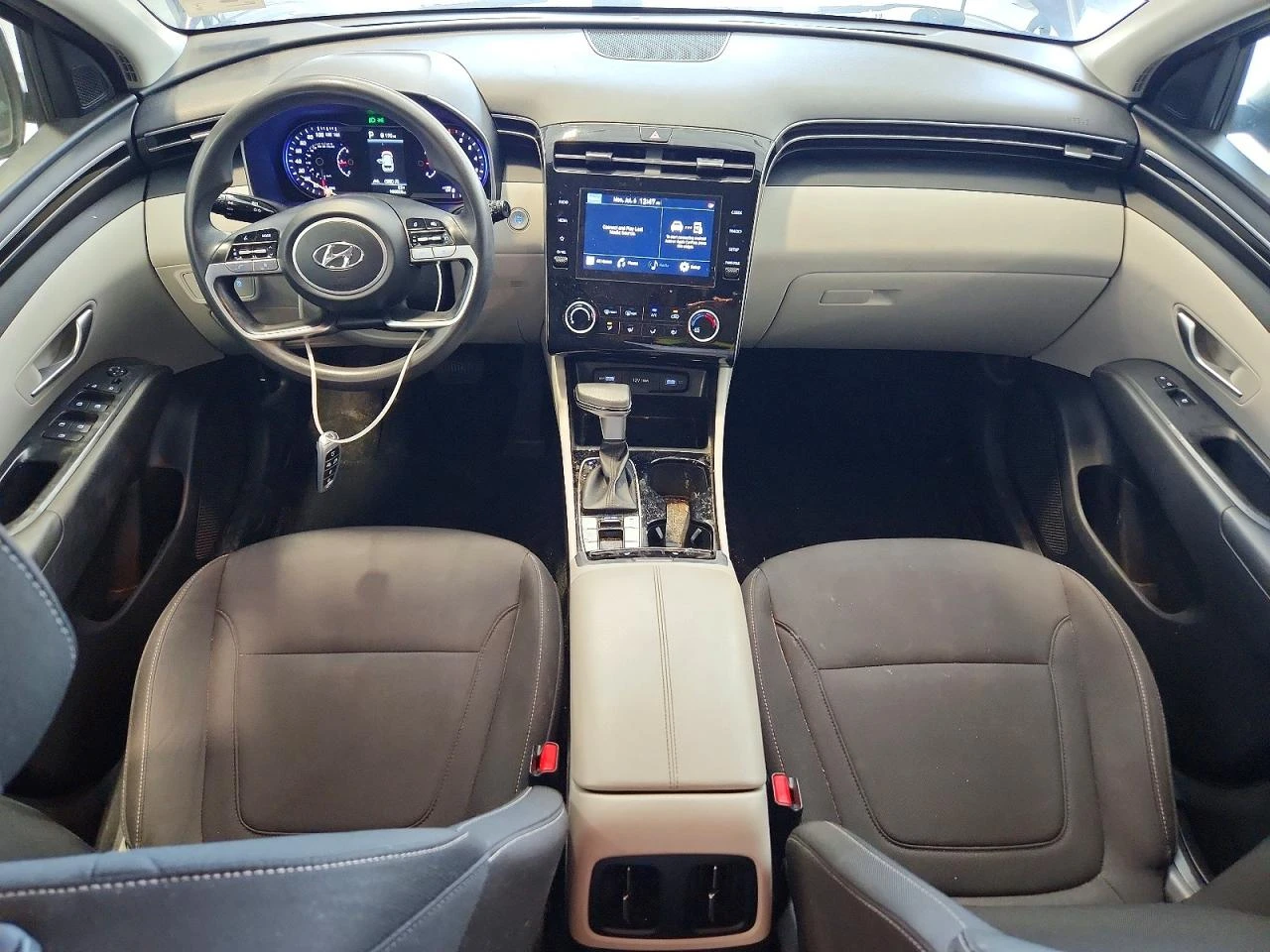 Hyundai Tucson 2.5l Sel, снимка 8 - Автомобили и джипове - 55995946