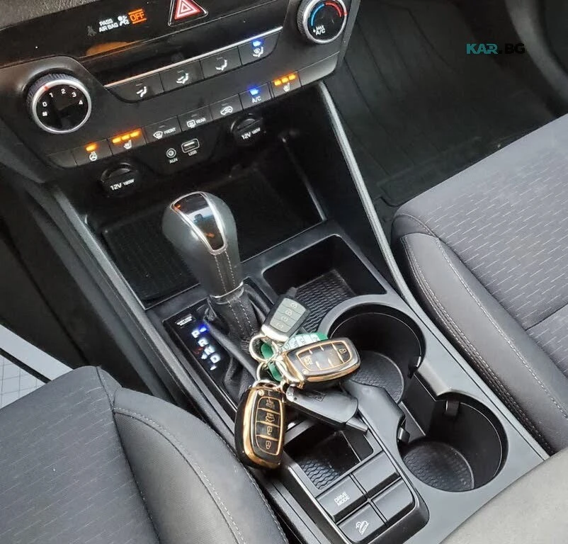 Hyundai Tucson  * АвтоКредит * (ЦЕНА ДО БГ), снимка 11 - Автомобили и джипове - 56341338