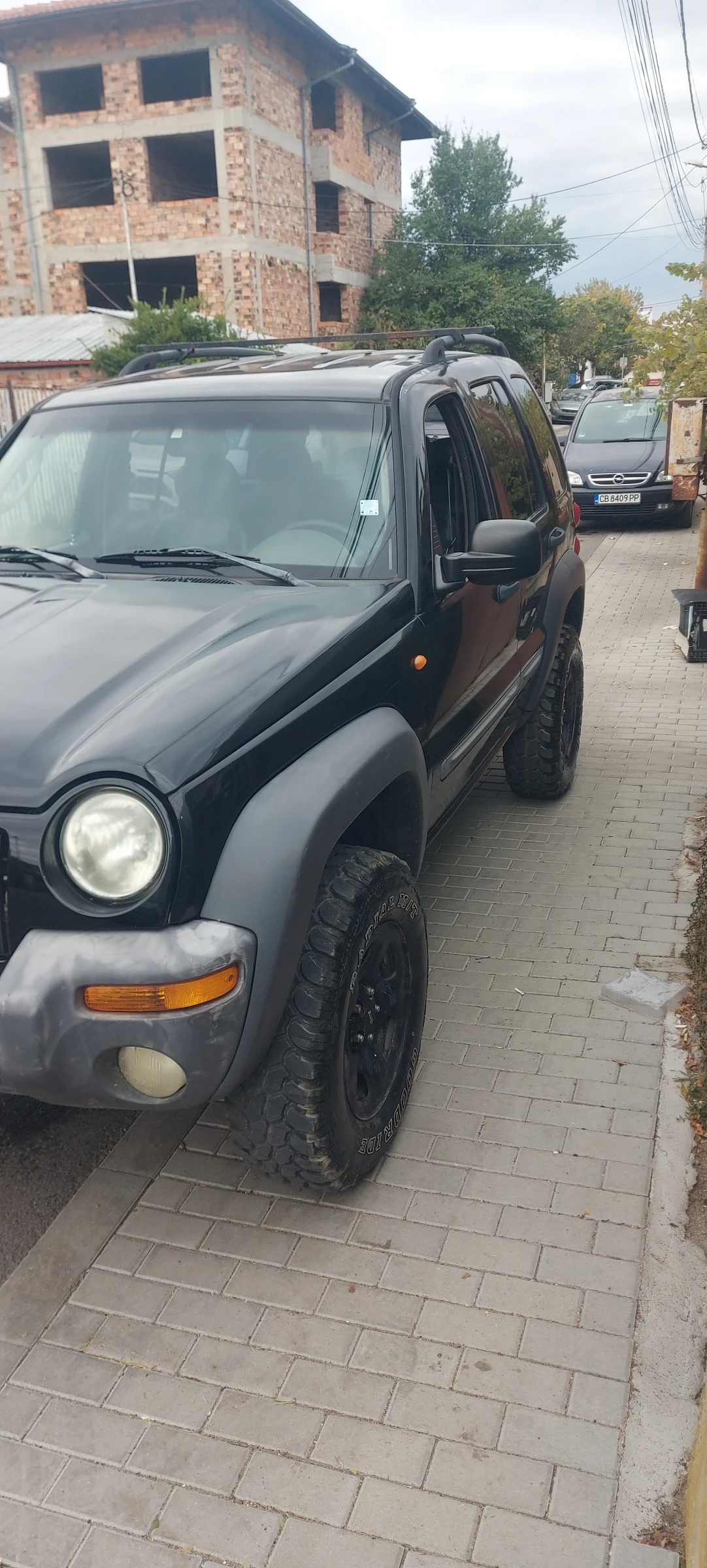 Jeep Cherokee, снимка 4 - Автомобили и джипове - 56432758
