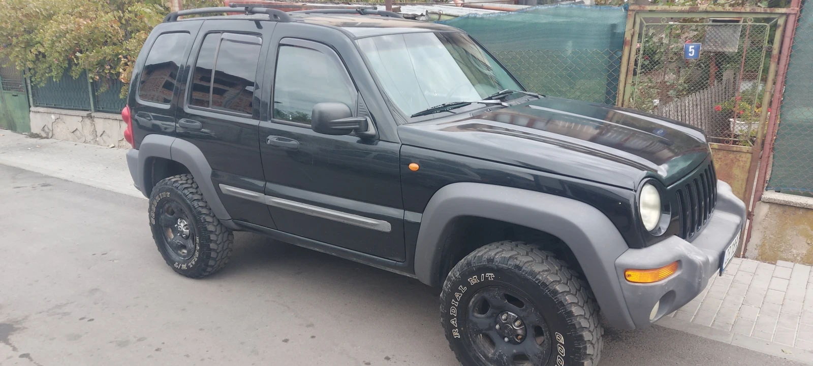 Jeep Cherokee, снимка 5 - Автомобили и джипове - 56432758