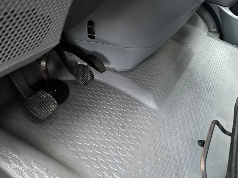 Iveco 35c18 Daily, снимка 7 - Бусове и автобуси - 52664452