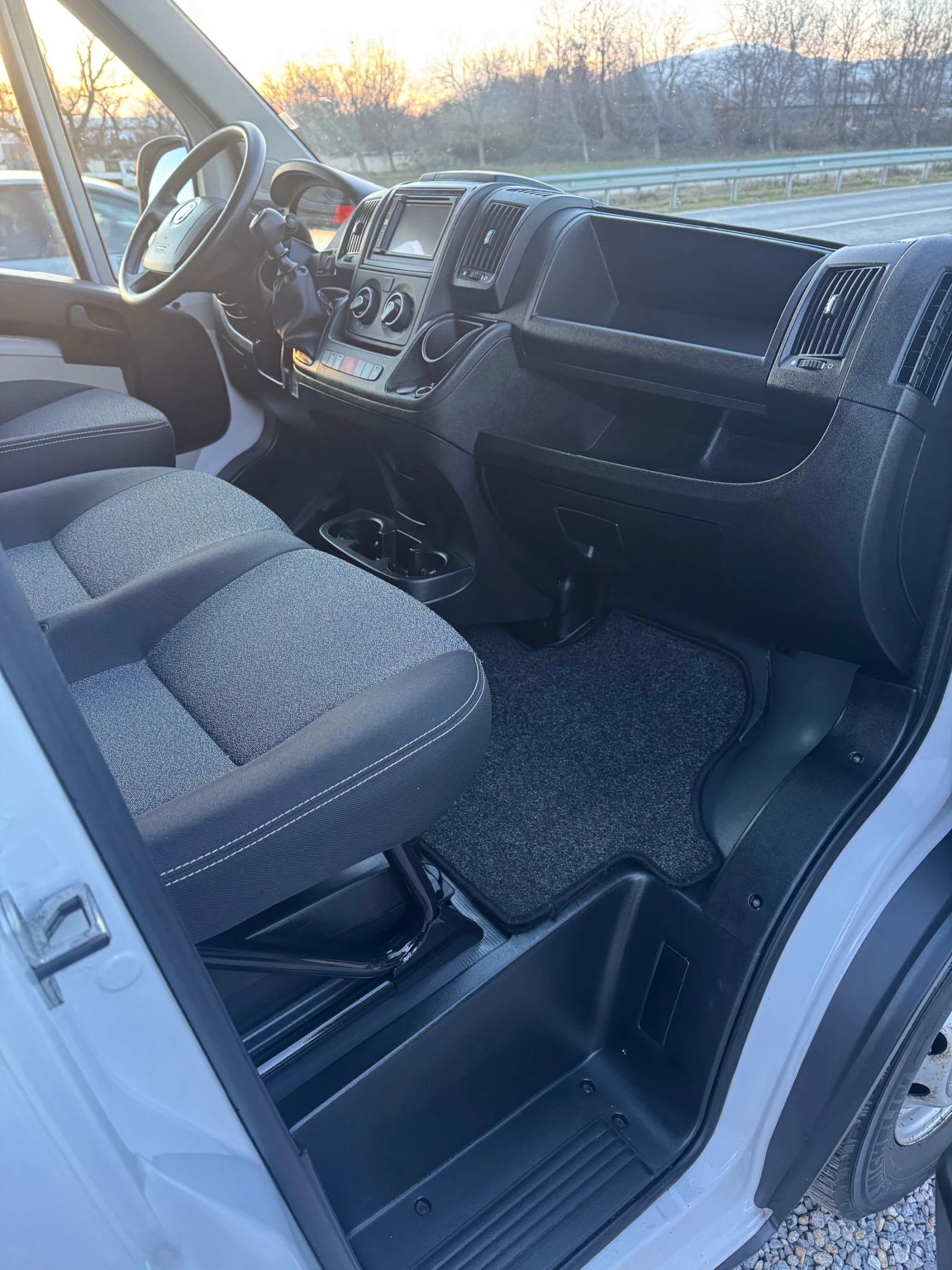 Fiat Ducato 2.3HPI* ���� ���* 2018�* ���� 6* �����* ������* �� | Mobile.bg � ����������� 17