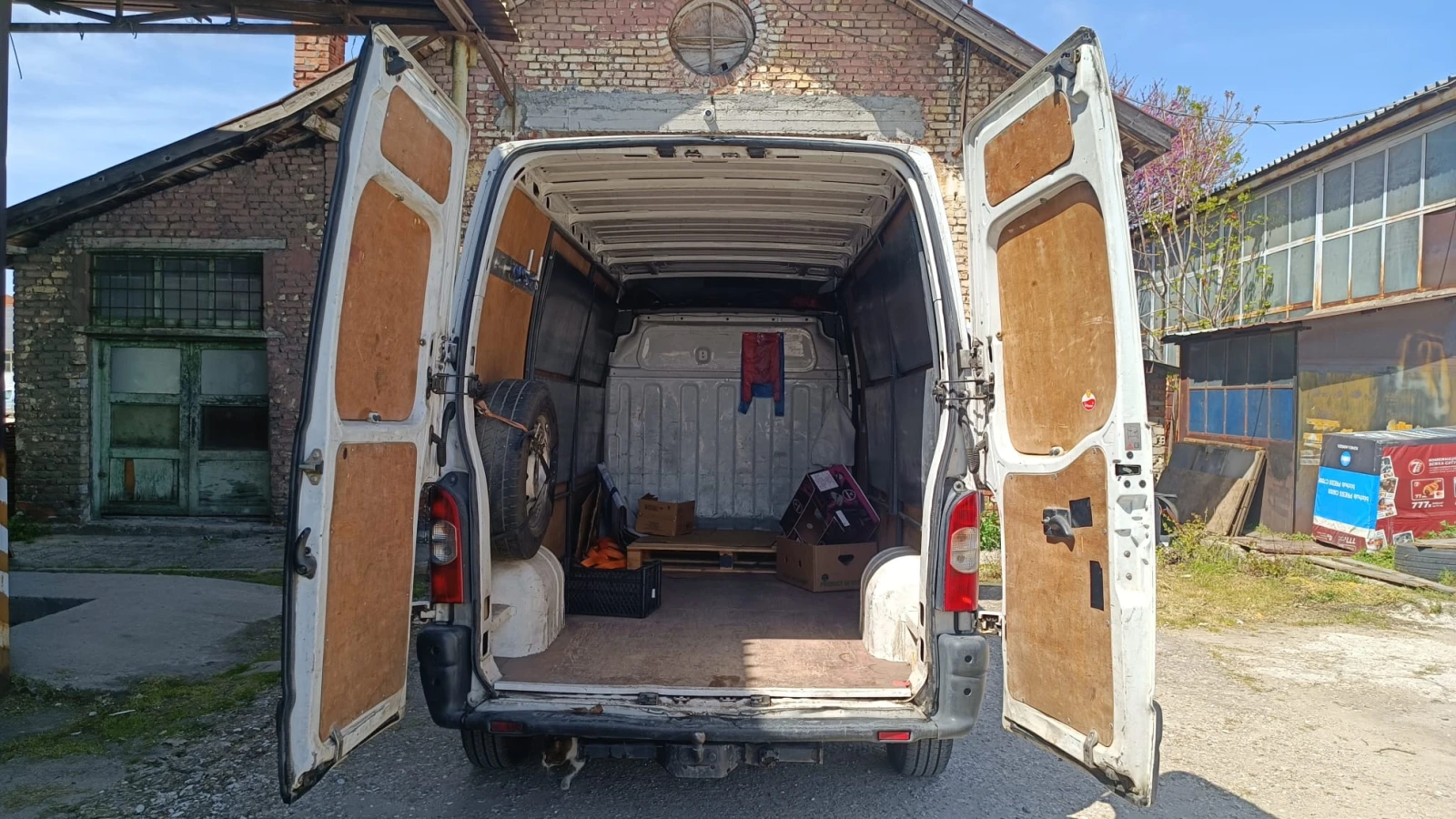 Renault Master ТОВАРЕН, снимка 9 - Бусове и автобуси - 55186167