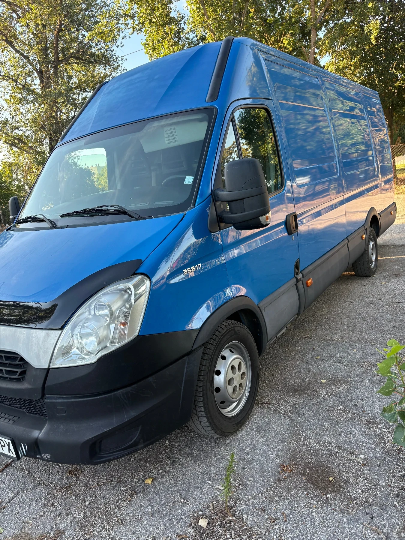 Iveco 35c17 Фургон  4, 4дължина 1, 86висок на 1, 80широк, снимка 4 - Бусове и автобуси - 55950081