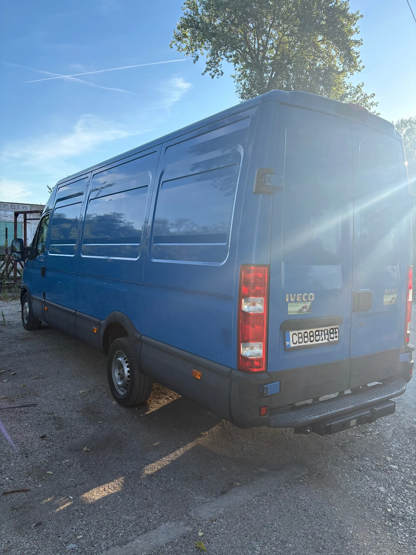 Iveco 35c17 Фургон  4, 4дължина 1, 86висок на 1, 80широк, снимка 6 - Бусове и автобуси - 55950081