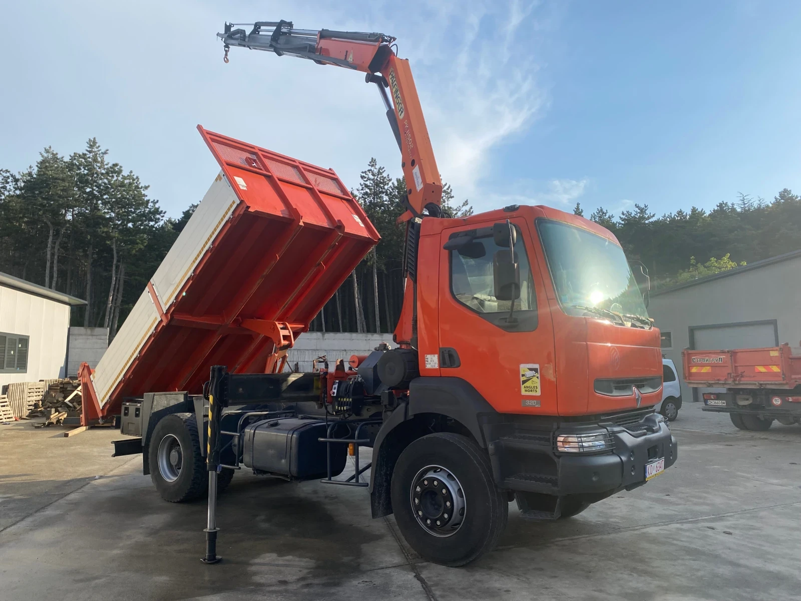 Renault Premium 320 Dci /САМОСВАЛ С КРАН 13М - изображение 3