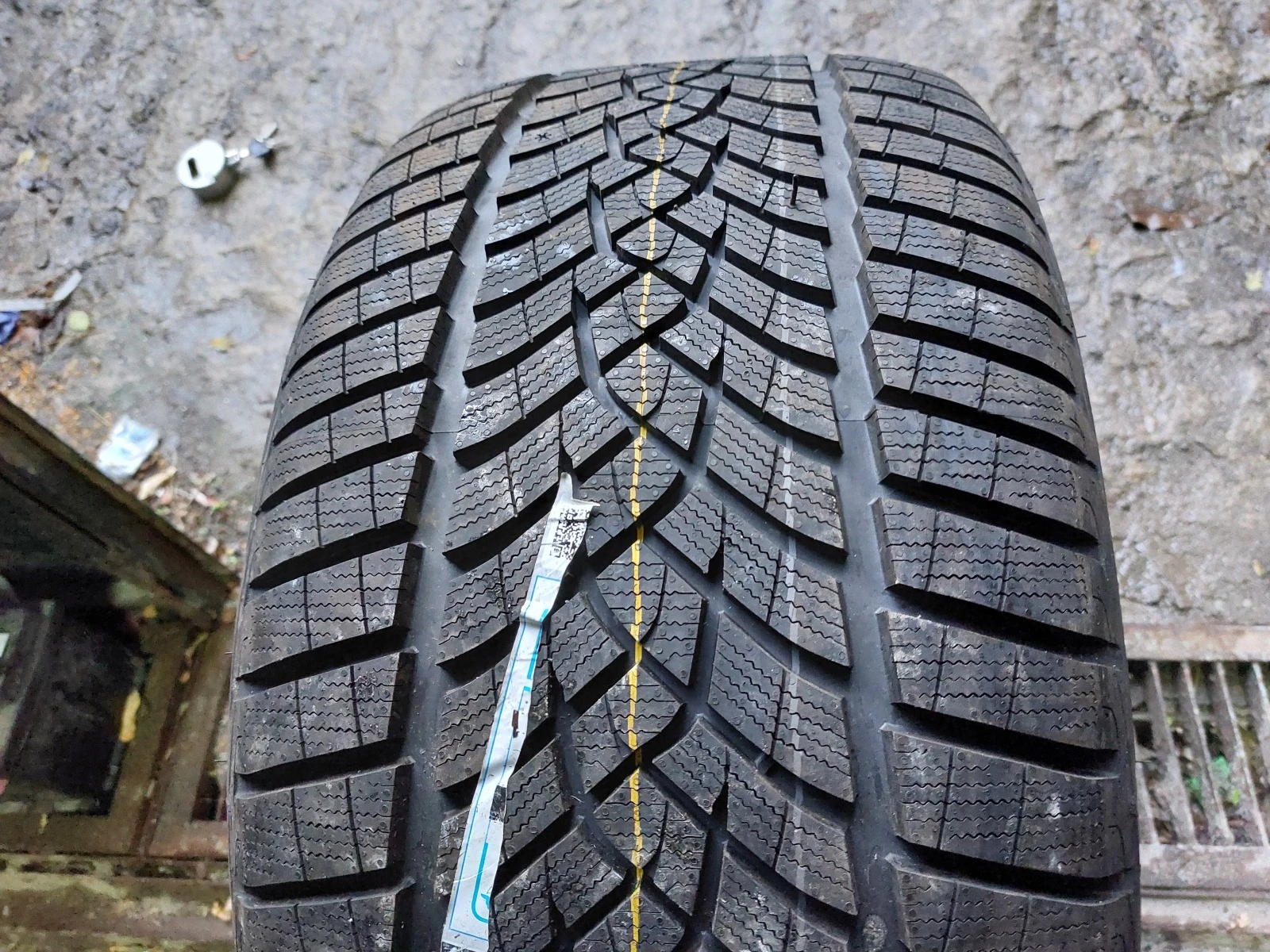 ���� 295/35R21 | Mobile.bg � ����������� 3