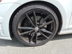 VW Golf * 5DR HB DSG * CARFAX * ЦЕНА ДО БГ, снимка 11