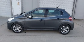 Peugeot 208 Navi AVTOMAT, снимка 2