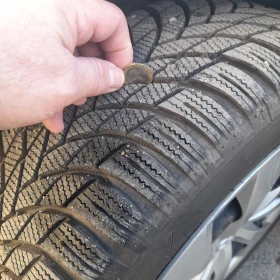 Toyota Auris, снимка 10