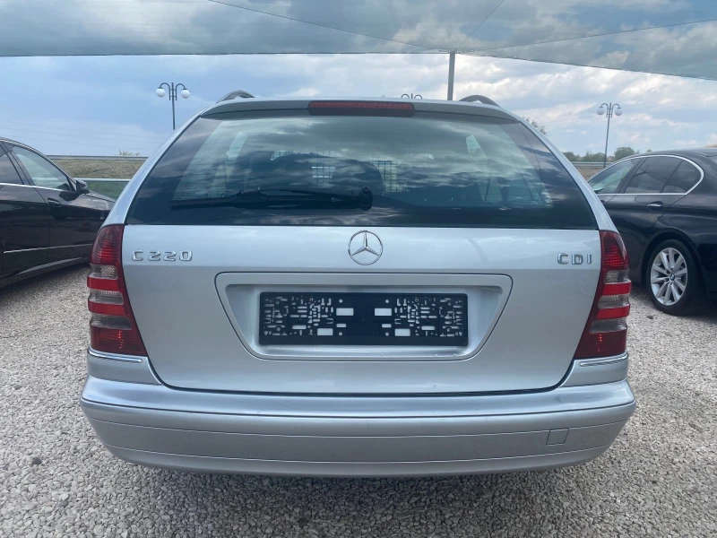 Mercedes-Benz C 220 2.2CDi* 150кс* FACELIFT* АВТОМАТИК* , снимка 5 - Автомобили и джипове - 43116479