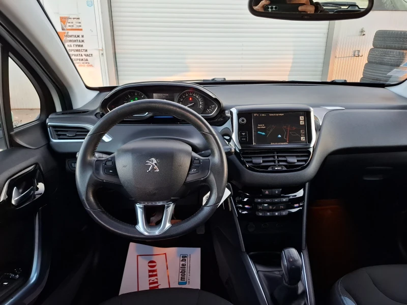 Peugeot 208 Navi , снимка 8 - Автомобили и джипове - 46702482