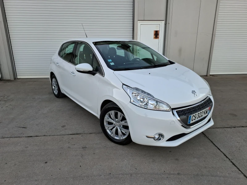 Peugeot 208 Navi , снимка 6 - Автомобили и джипове - 46702482