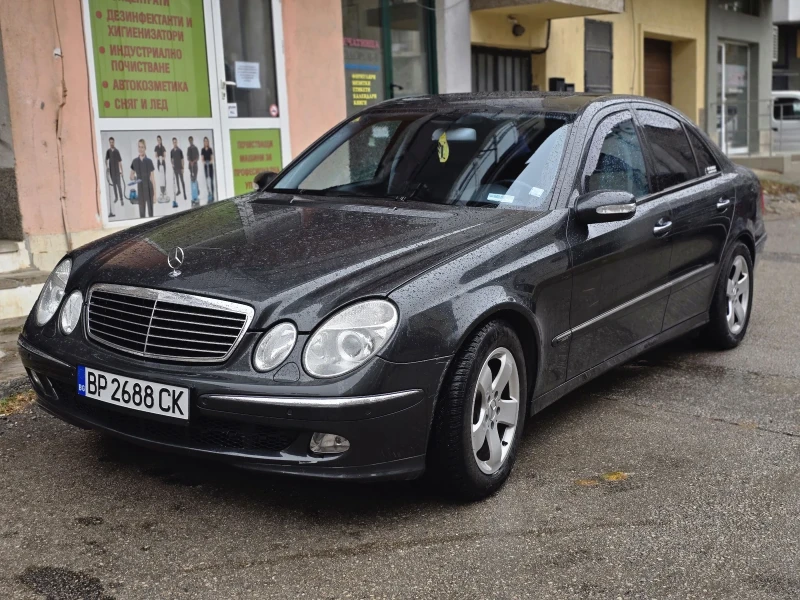 Mercedes-Benz E 320 Газова уредба вписана в талона 60л, снимка 3 - Автомобили и джипове - 48295442