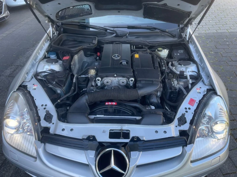 Mercedes-Benz SLK 200 Kompressor, снимка 4 - Автомобили и джипове - 48817763