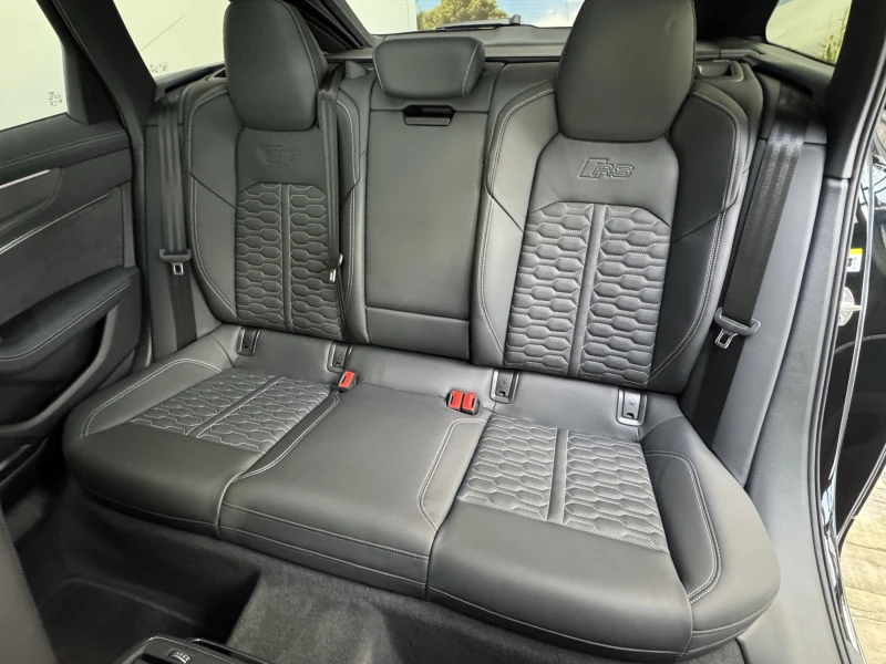 Audi Rs6 Performance B&O Standheiz. ACC HeadUp, снимка 11 - Автомобили и джипове - 51513737