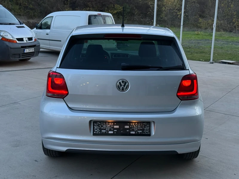 VW Polo Климатик/Подгрев/Темпомат/Бордкомпюрър, снимка 5 - Автомобили и джипове - 52501565