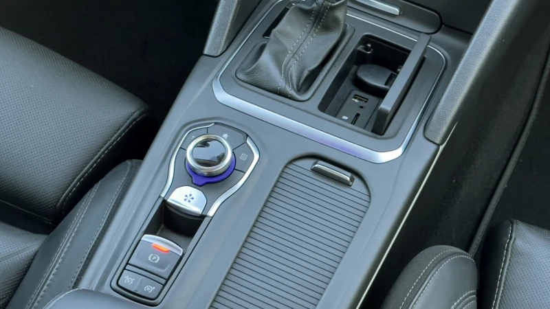 Renault Talisman INITIALE 1.6TCe 200кс. 4CONTROL Head-up Distronic, снимка 13 - Автомобили и джипове - 52583341