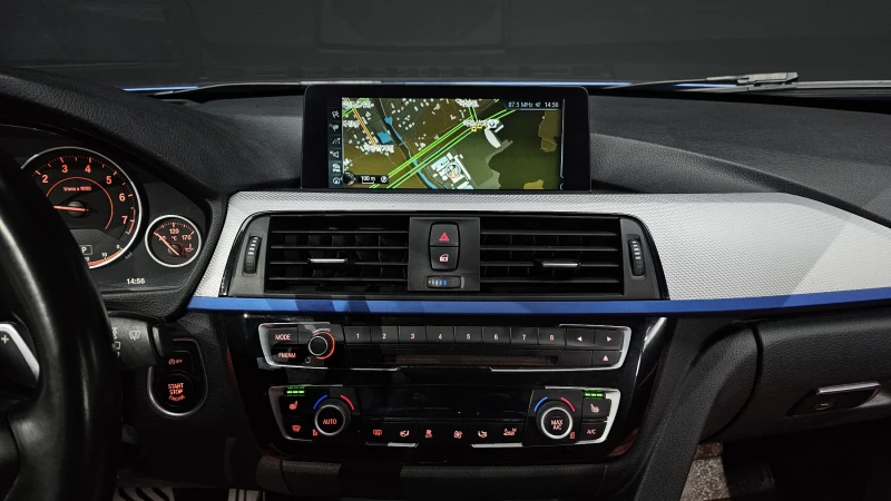 BMW 330 M-PACK/FULL/B48/Пълна сервизна история !!!, снимка 13 - Автомобили и джипове - 52937802