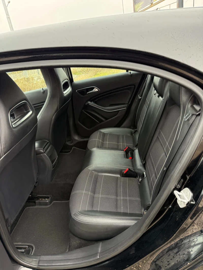 Mercedes-Benz A 180 1.8CDI Premiun, снимка 10 - Автомобили и джипове - 53122974