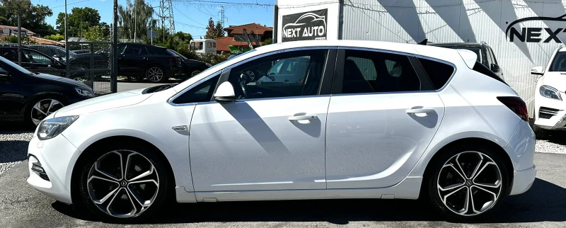 Opel Astra 2.0CDTI 194HP LANE ASSIST BiTURBO EURO5B, снимка 8 - Автомобили и джипове - 53175520