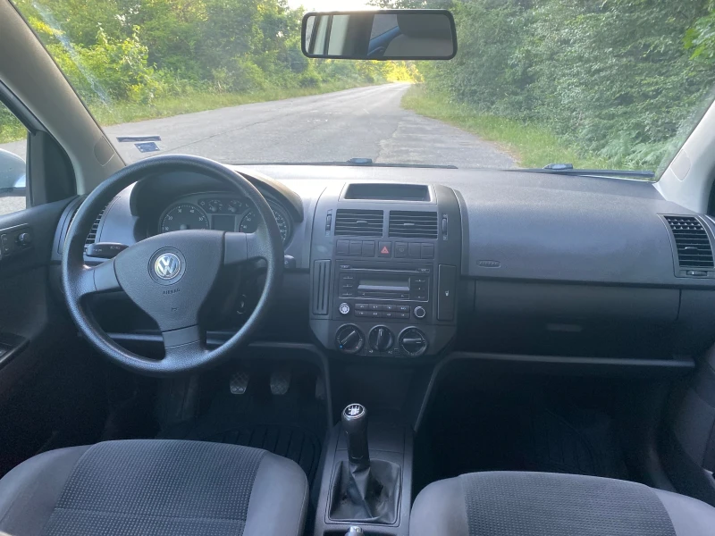 VW Polo, снимка 6 - Автомобили и джипове - 53401140