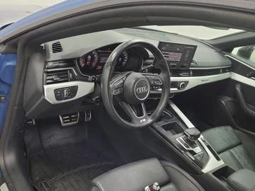 Audi A5 Progressiv  CARFAX, снимка 9 - Автомобили и джипове - 53452010