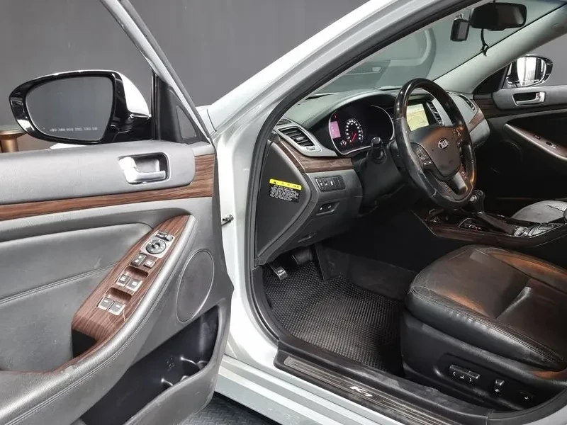 Kia K7 3.0 | Mobile.bg � ����������� 10