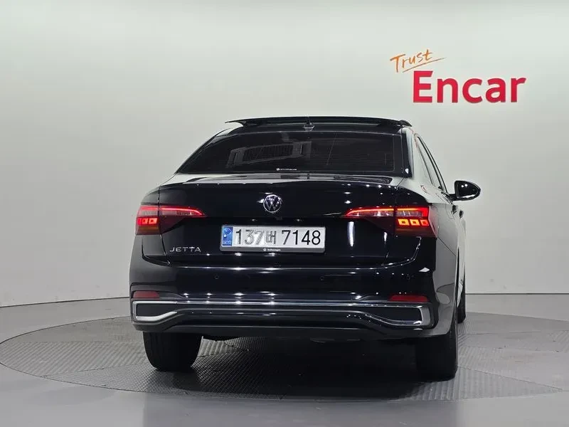 VW Jetta 1.5 Tsi Prestige, снимка 4 - Автомобили и джипове - 55610676