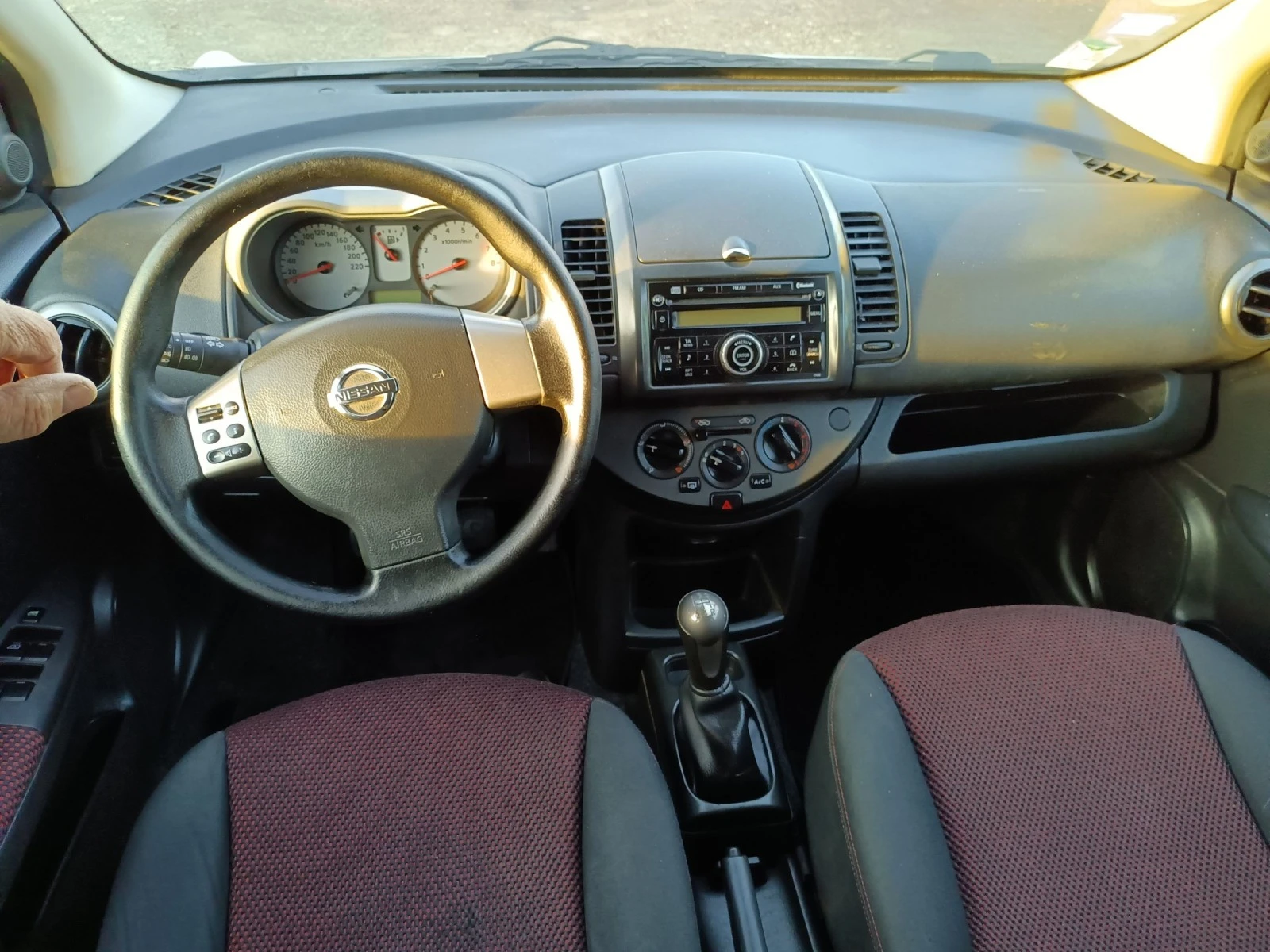 Nissan Note 1, 6i - изображение 4