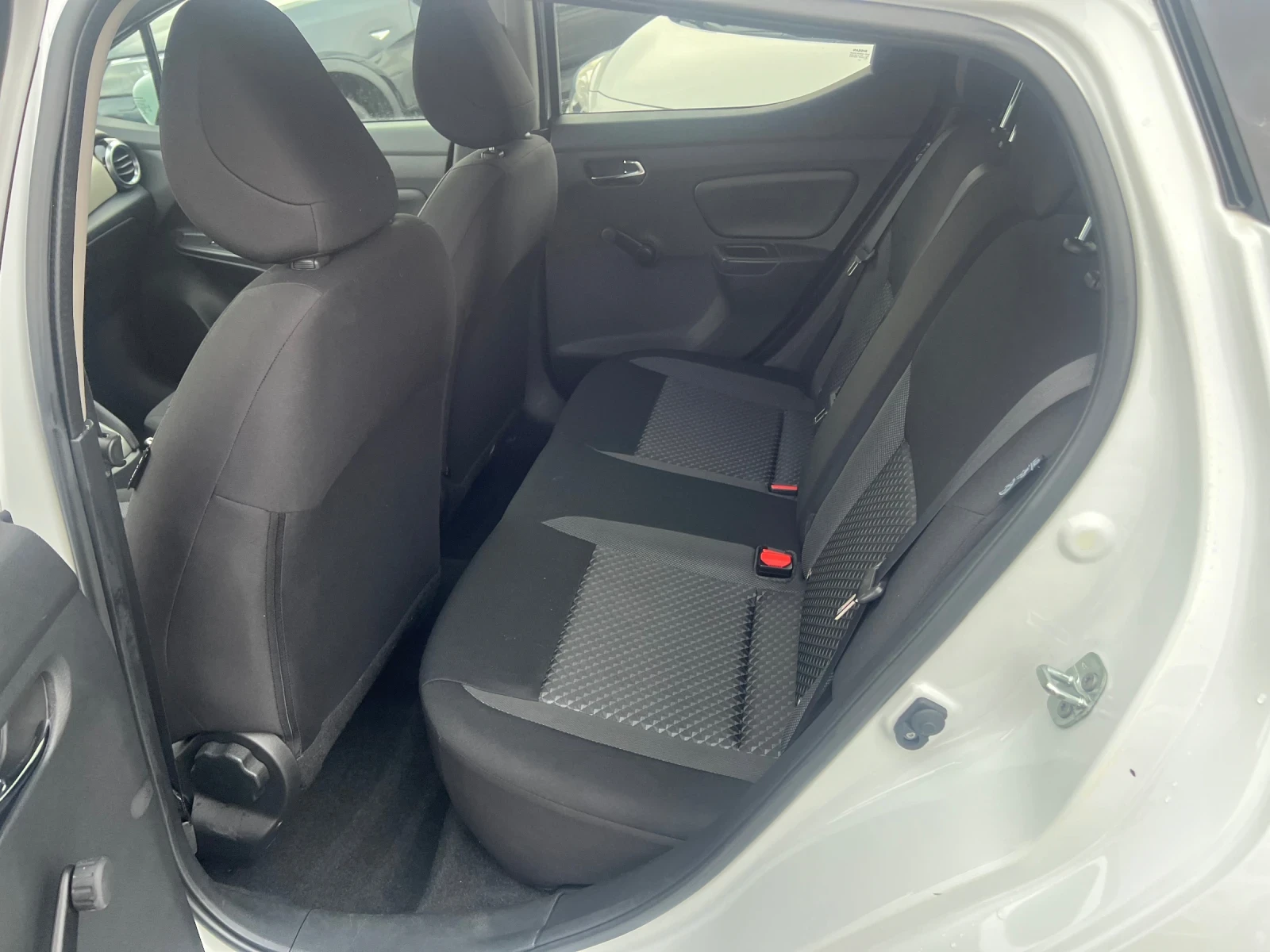 Nissan Micra 1.0i | Mobile.bg — изображение 13