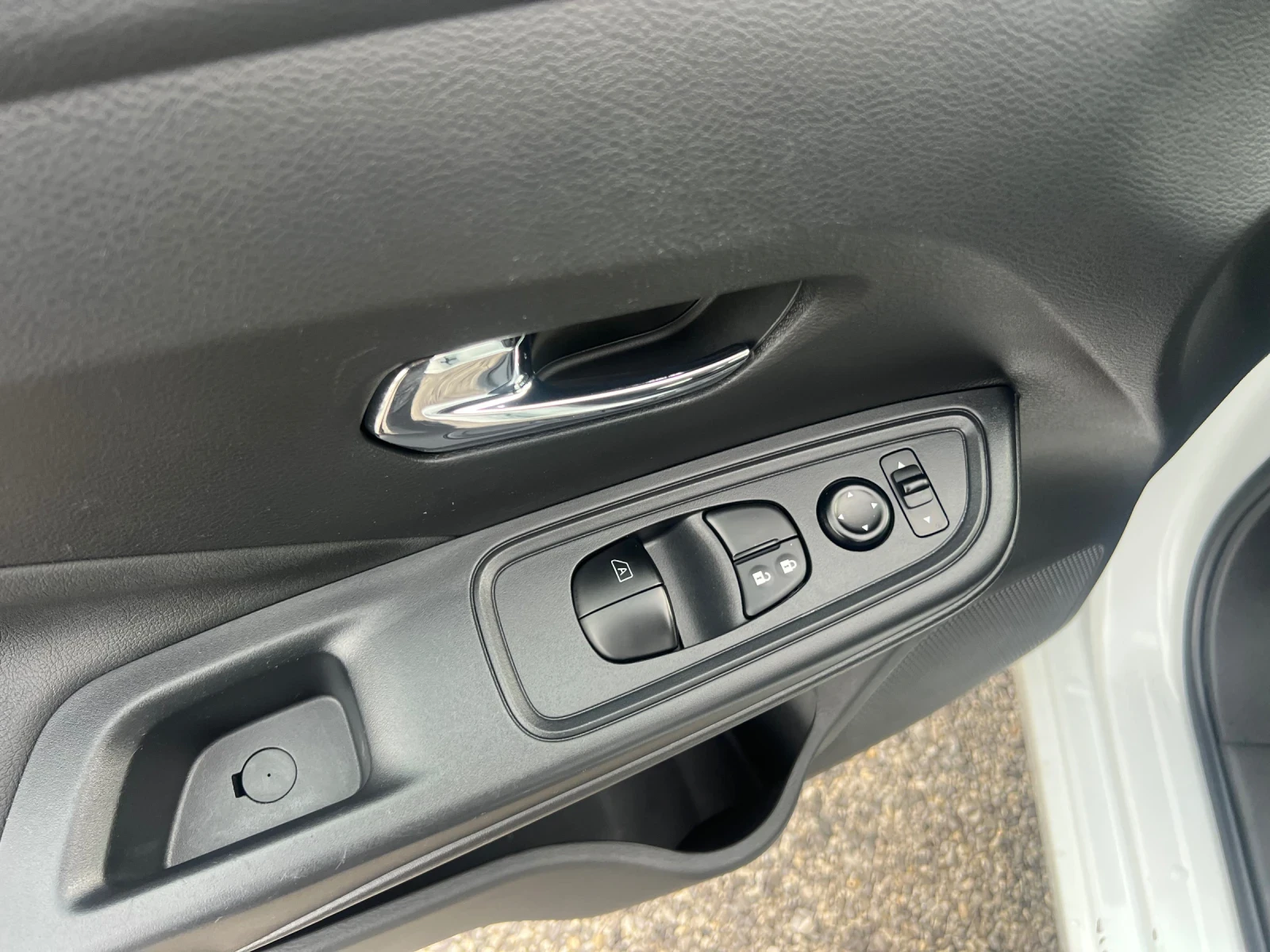 Nissan Micra 1.0i | Mobile.bg — изображение 11