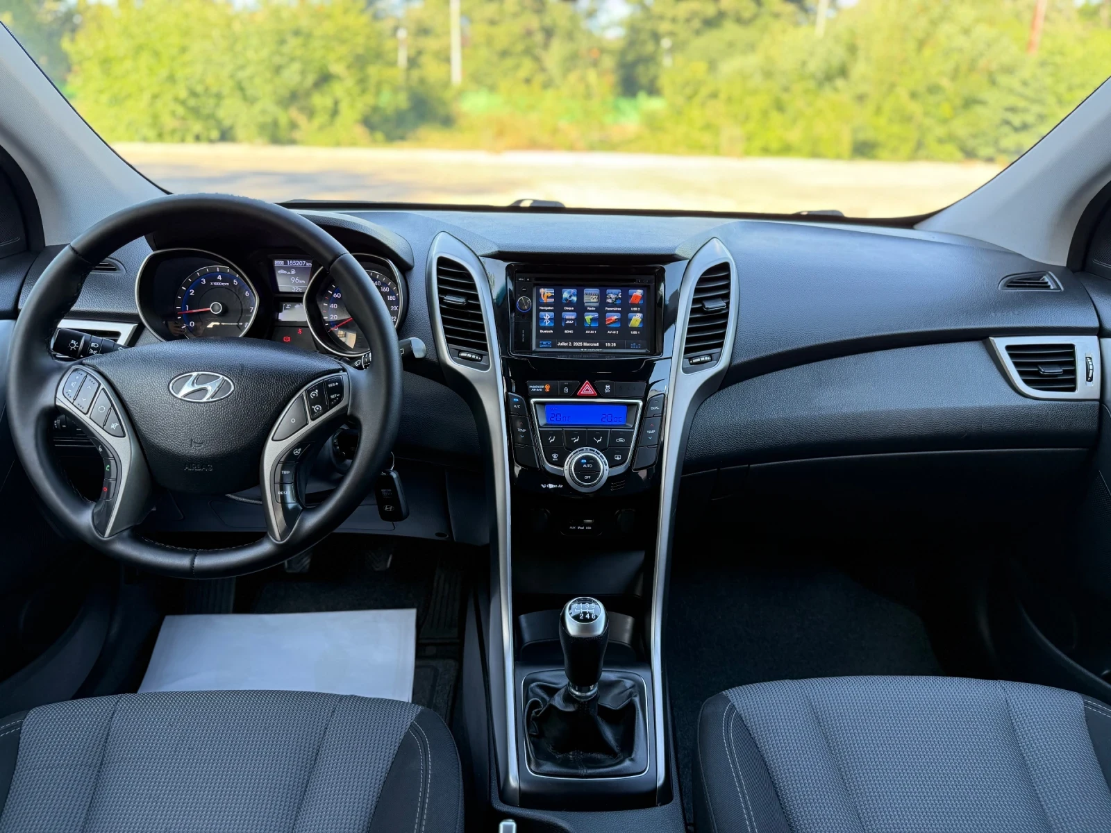 Hyundai I30 1.6i SWISS - изображение 8