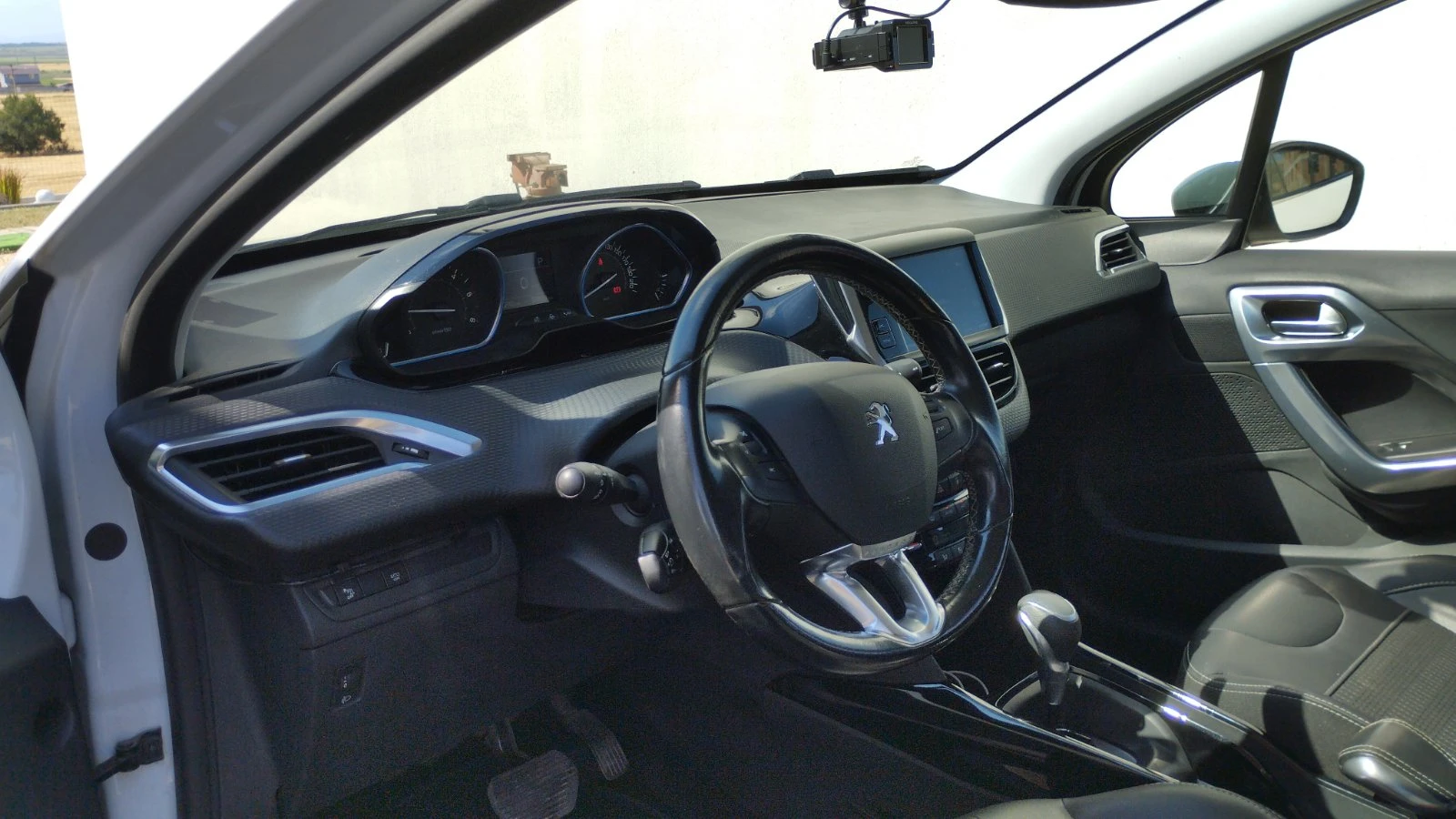 Peugeot 2008  - изображение 6