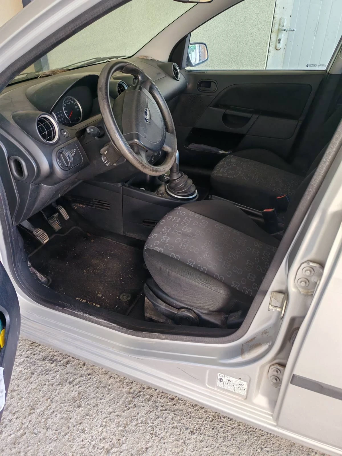 Ford Fiesta  - изображение 3