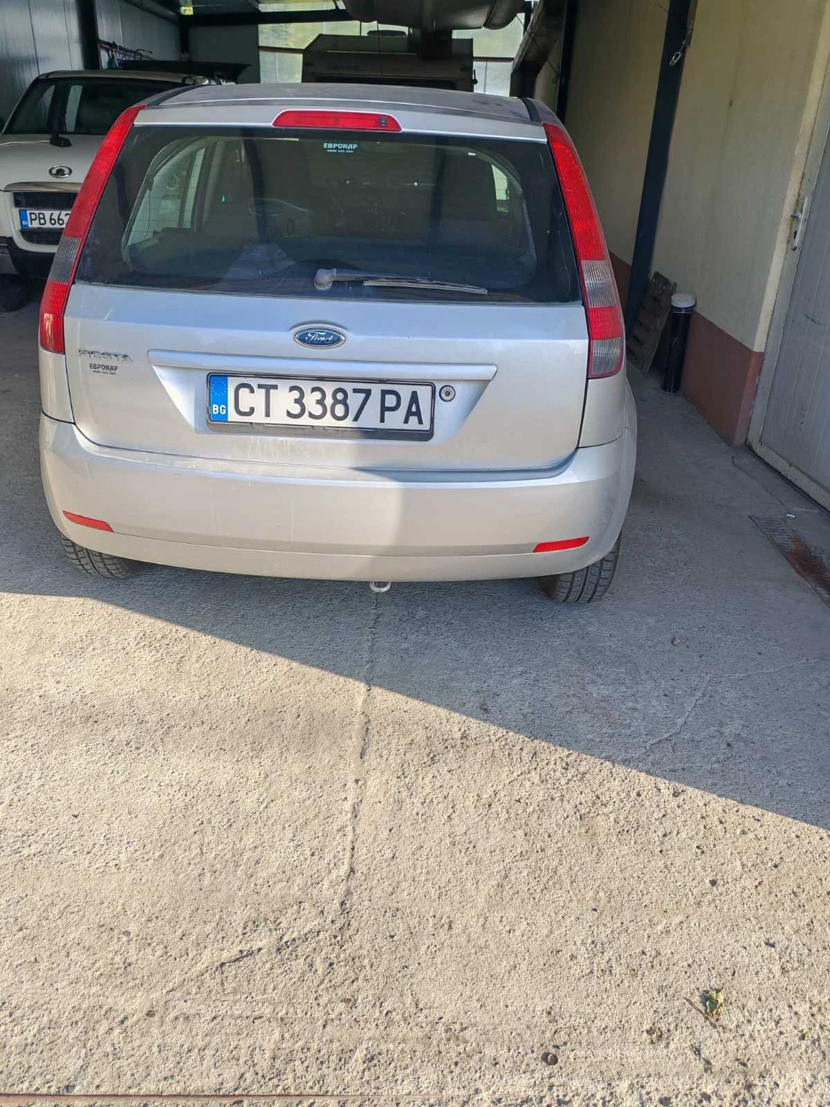 Ford Fiesta  - изображение 5