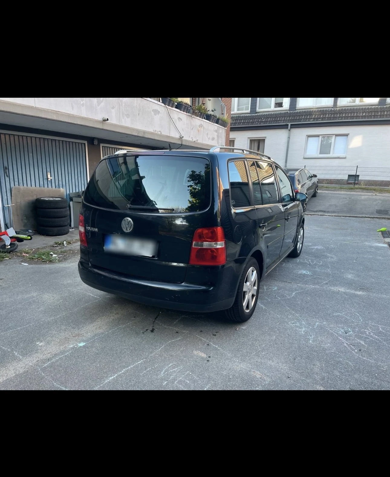 VW Touran 2.0TDI - изображение 2