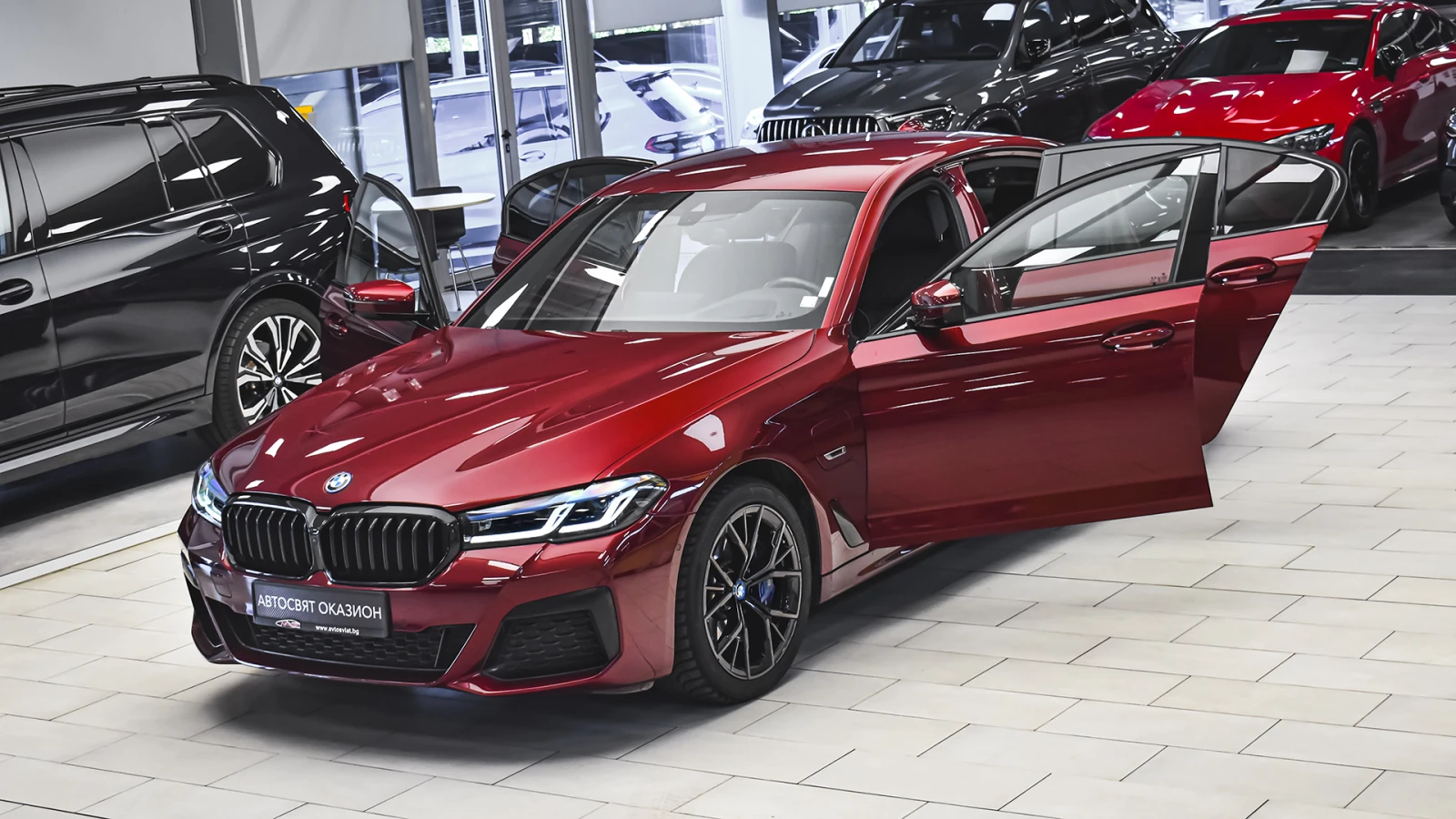 BMW 545 e xDrive M Sport PHEV Sportautomatic | Mobile.bg   1