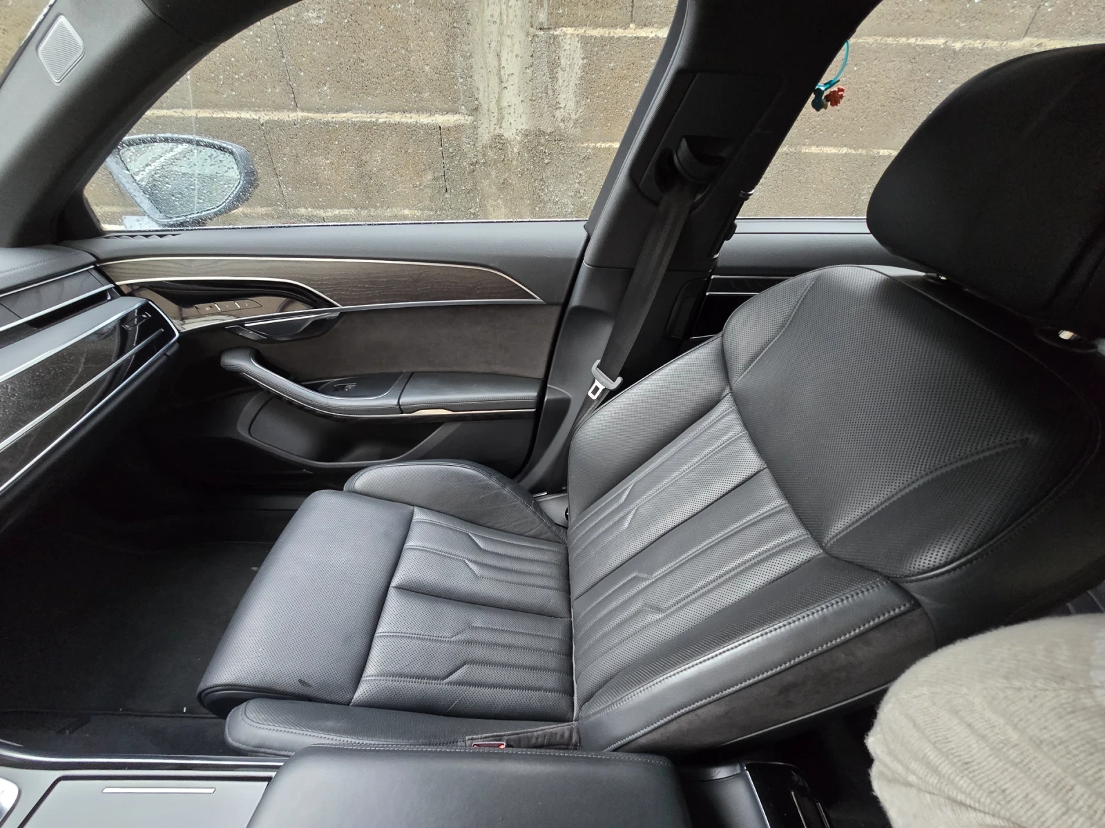 Audi A8 | Mobile.bg   13