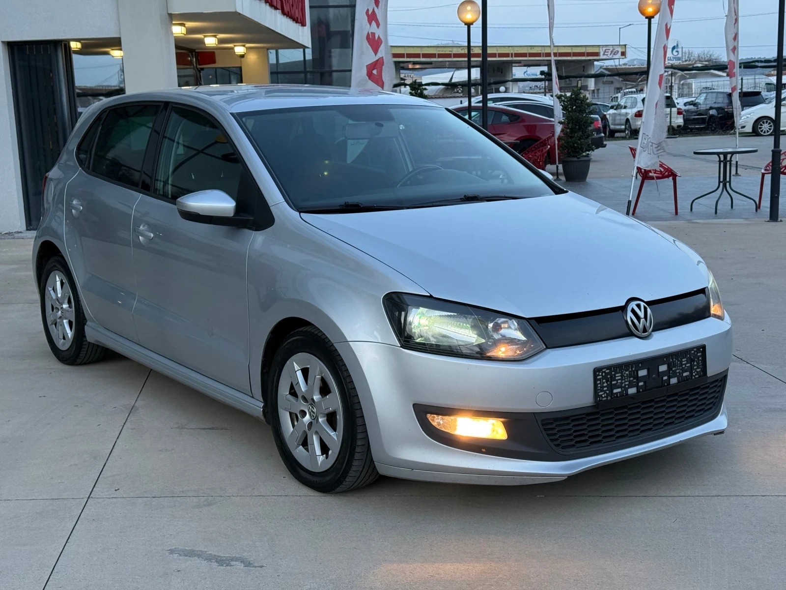 VW Polo Климатик/Подгрев/Темпомат/Бордкомпюрър - изображение 8